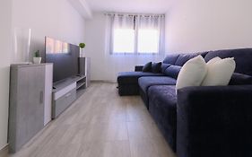 For You Rentals Acogedor apartamento TEMPORAL de un dormitorio en Chamartin MMA323A